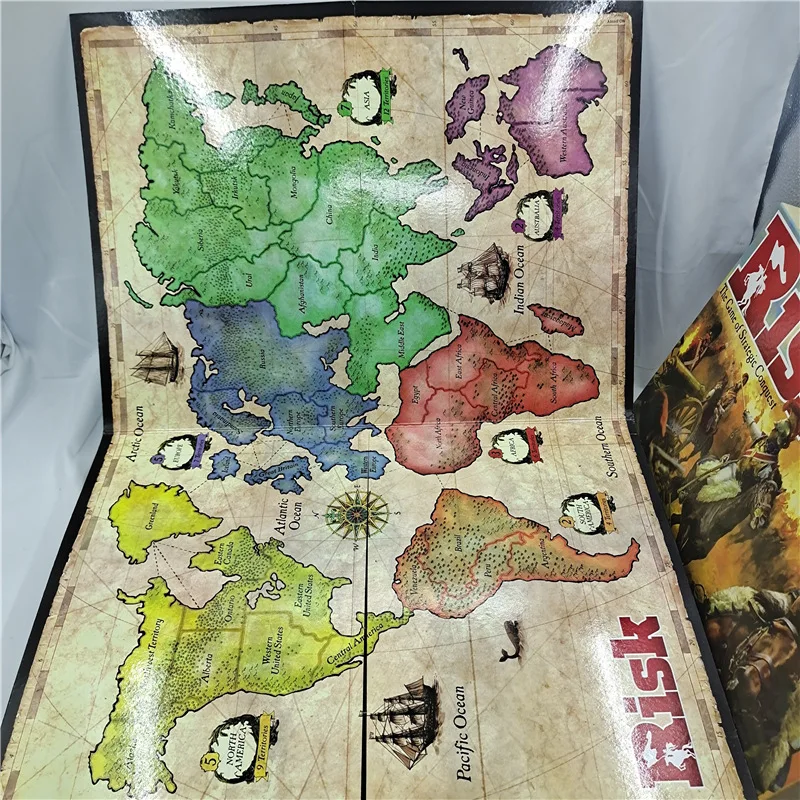Jogo de tabuleiro de estratégi - Board Game Risk avaliação e preço